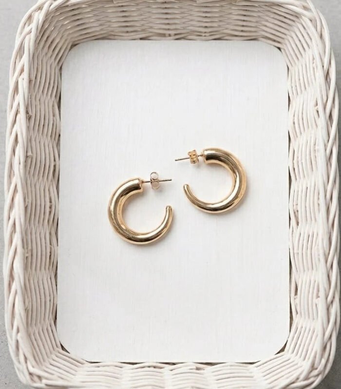 Elara Classic Gold Hoop Earrings