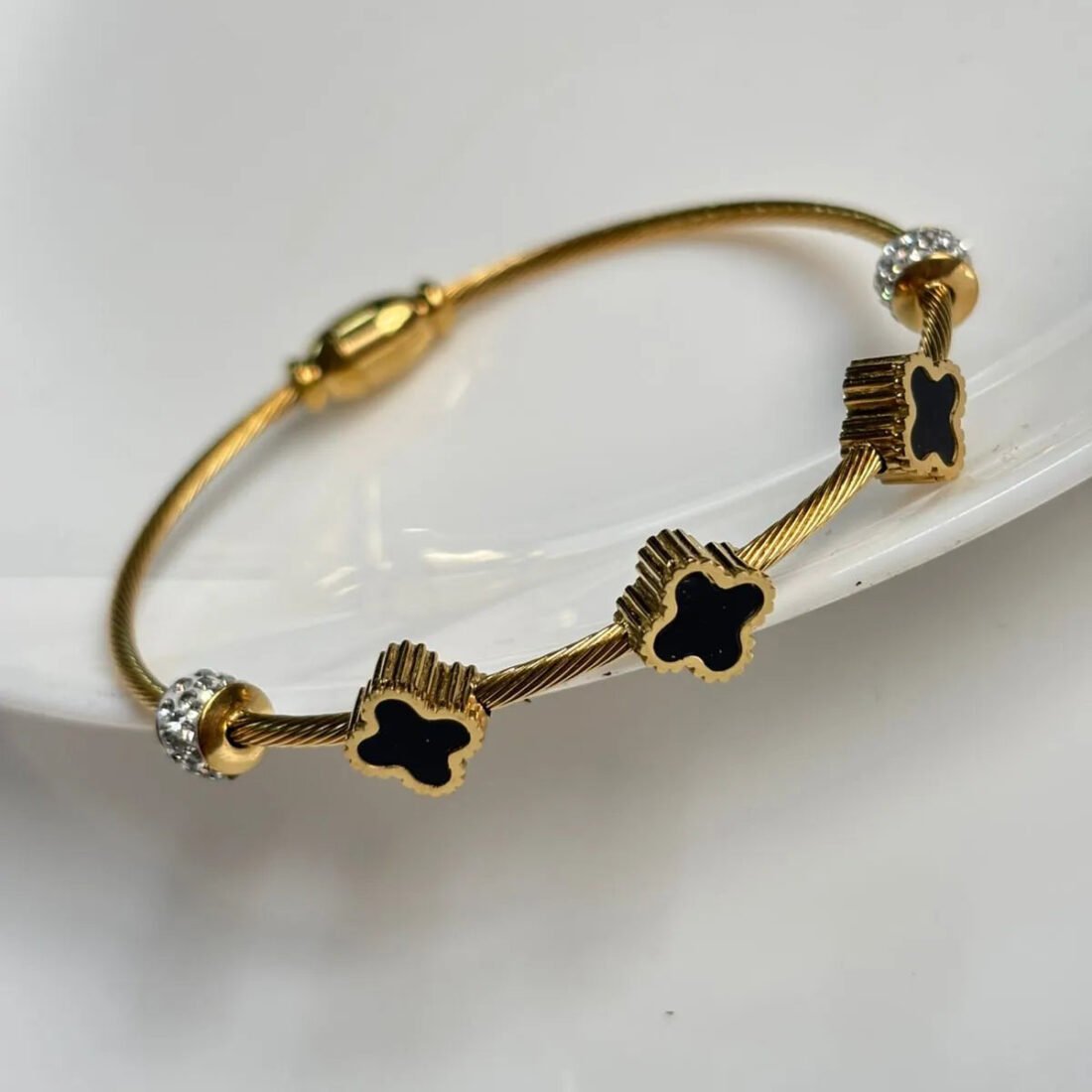 Black Flower Gold Kada