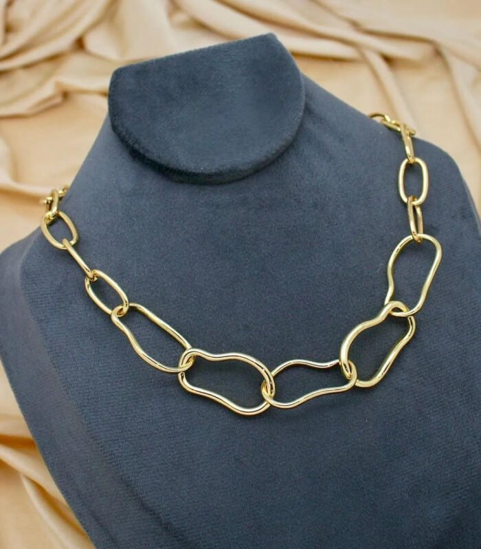 Luxe Gold Abstract Link Necklace