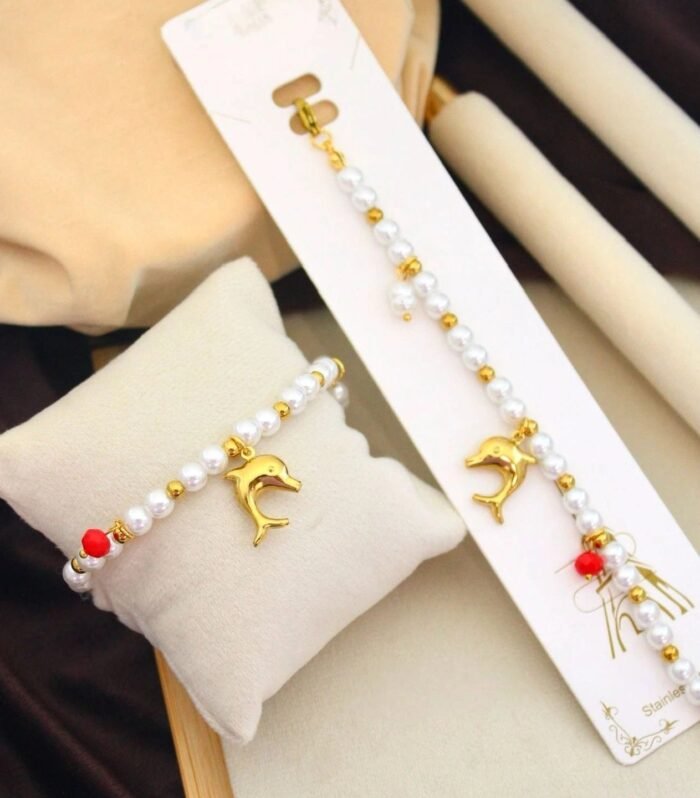 Velora Dolphin Pearl Bracelet