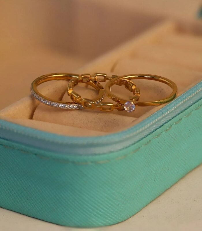 Crystal Chain Dual Band Ring