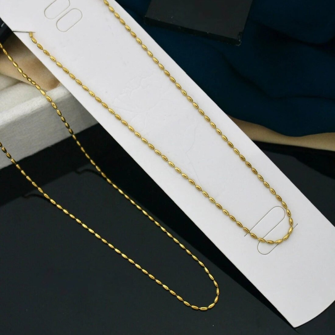 Elara Oval Gleam Gold Chain