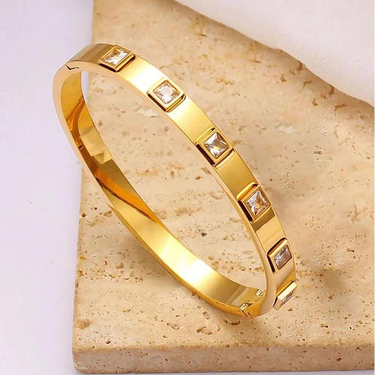 Aurelia Square Spark Gold Kada