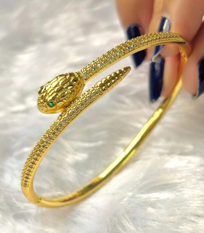 Regal Serpent Sparkle Gold Kada