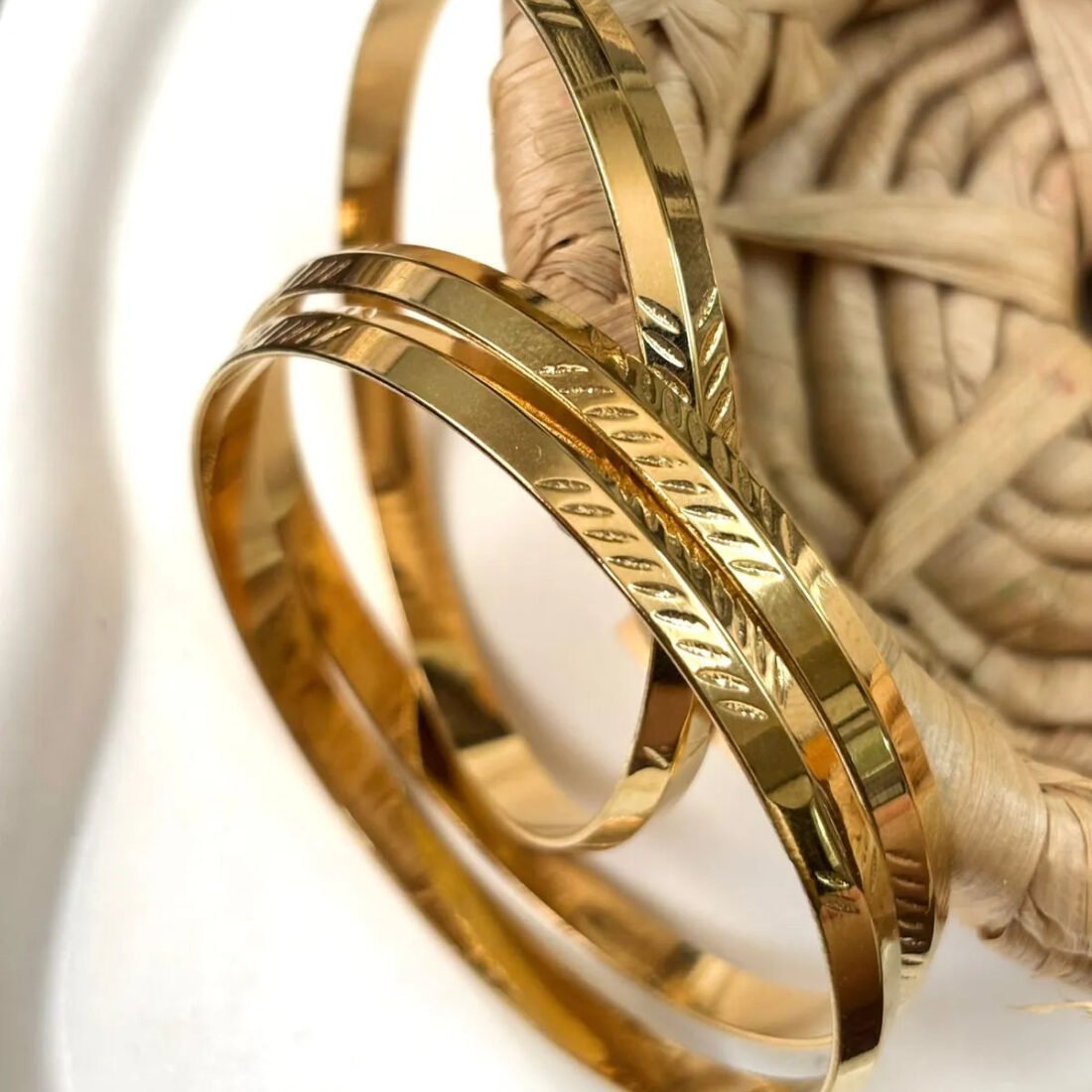 Classic Etched Gold Bangles (3SET)