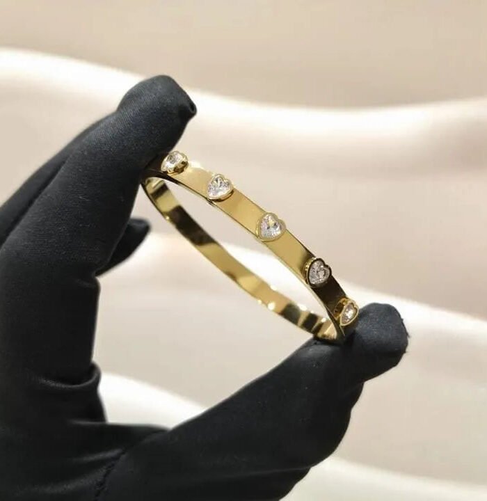 Heart Shaped Diamonds kada