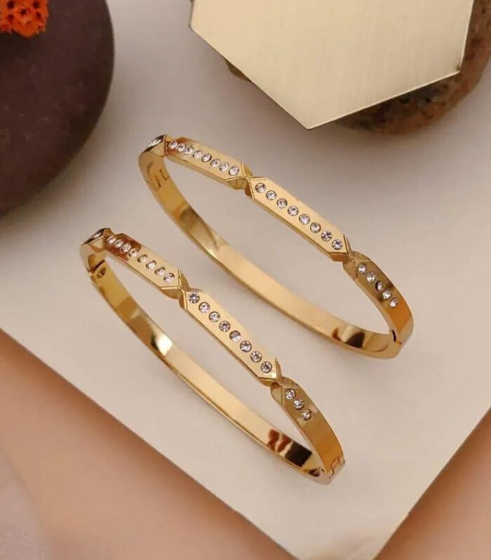 Geometric Design gold kada