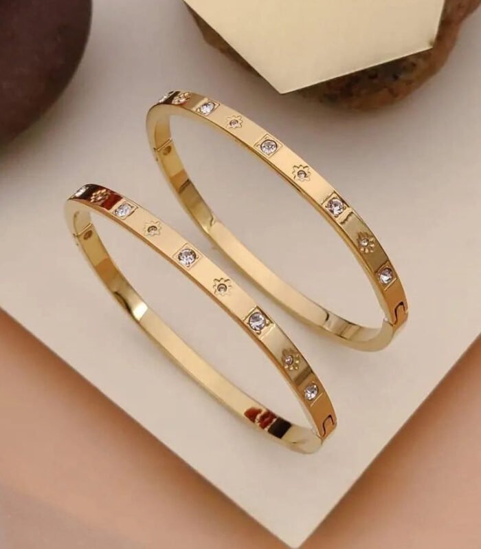 Flower Motif and Diamond Embellishments kada