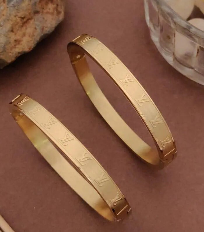 Engraved Letter Design kada