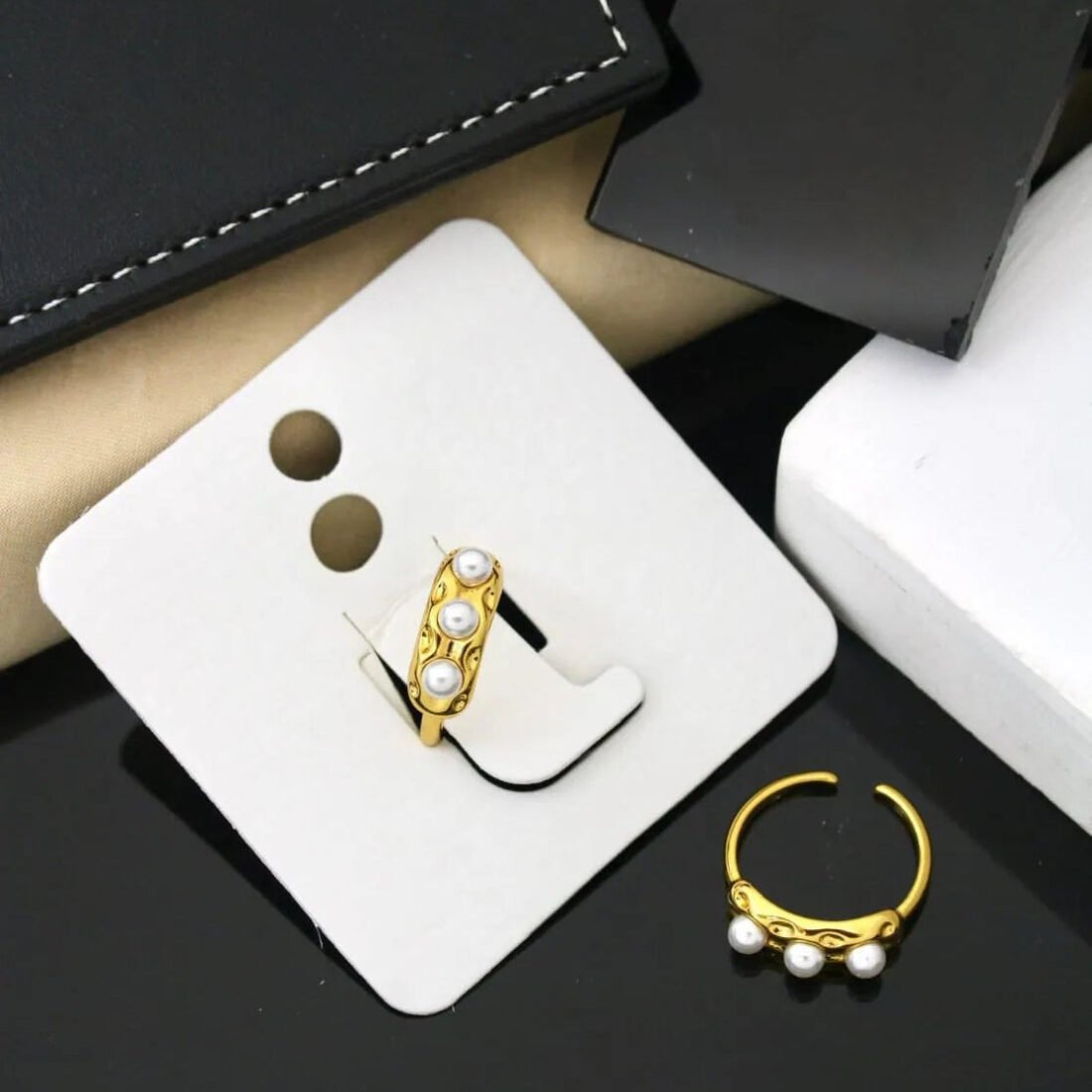 Luna Pearl Trio Ring