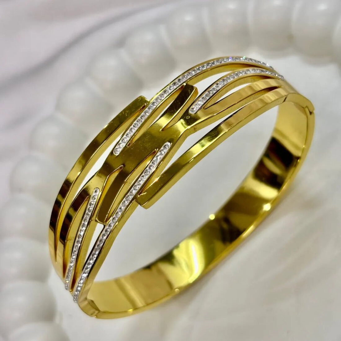 Diamond Line Gold Kada