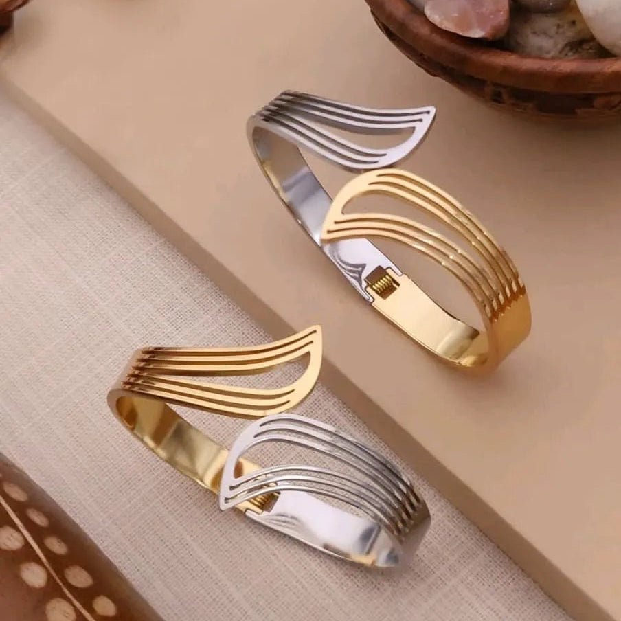 Elegant Dual-Tone Cuff Kada