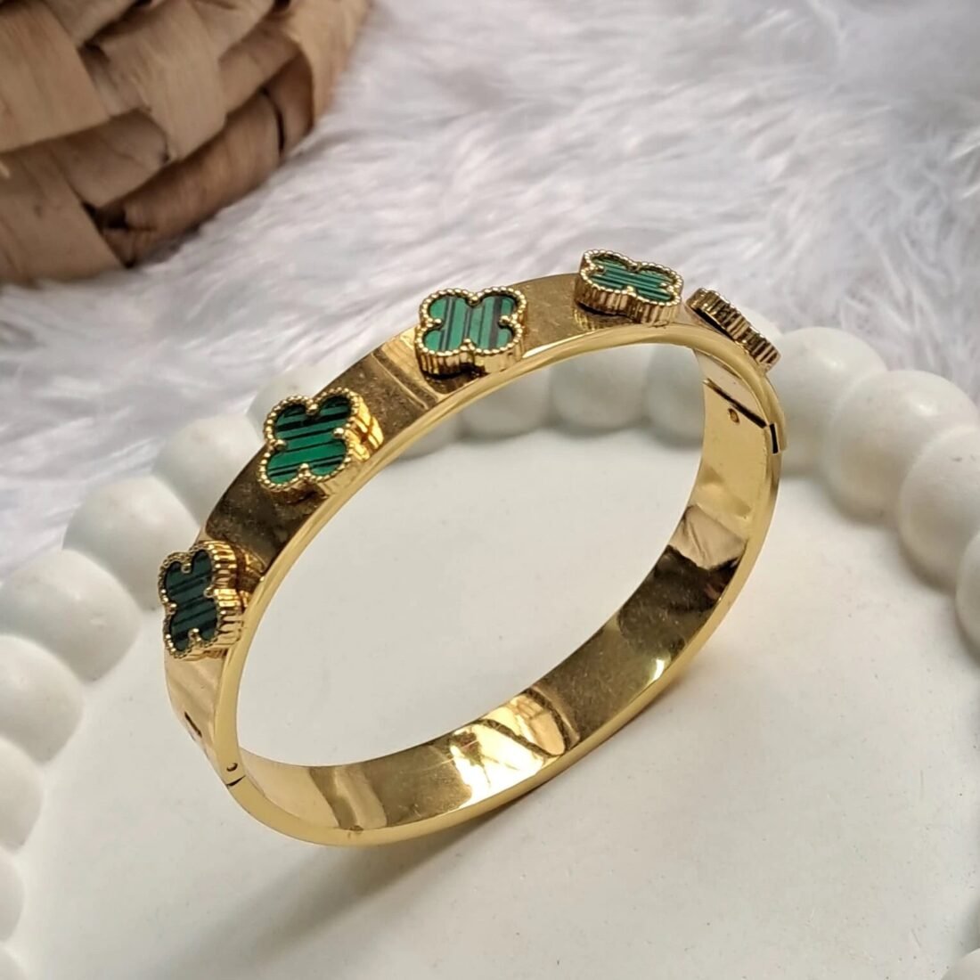 Emerald Clover Gold Kada