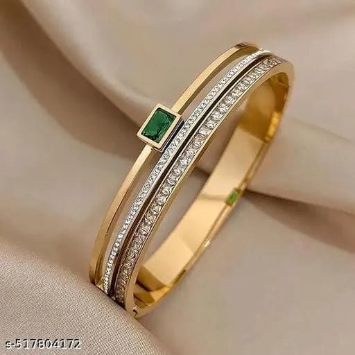 Emerald Line Crystal Gold Kada
