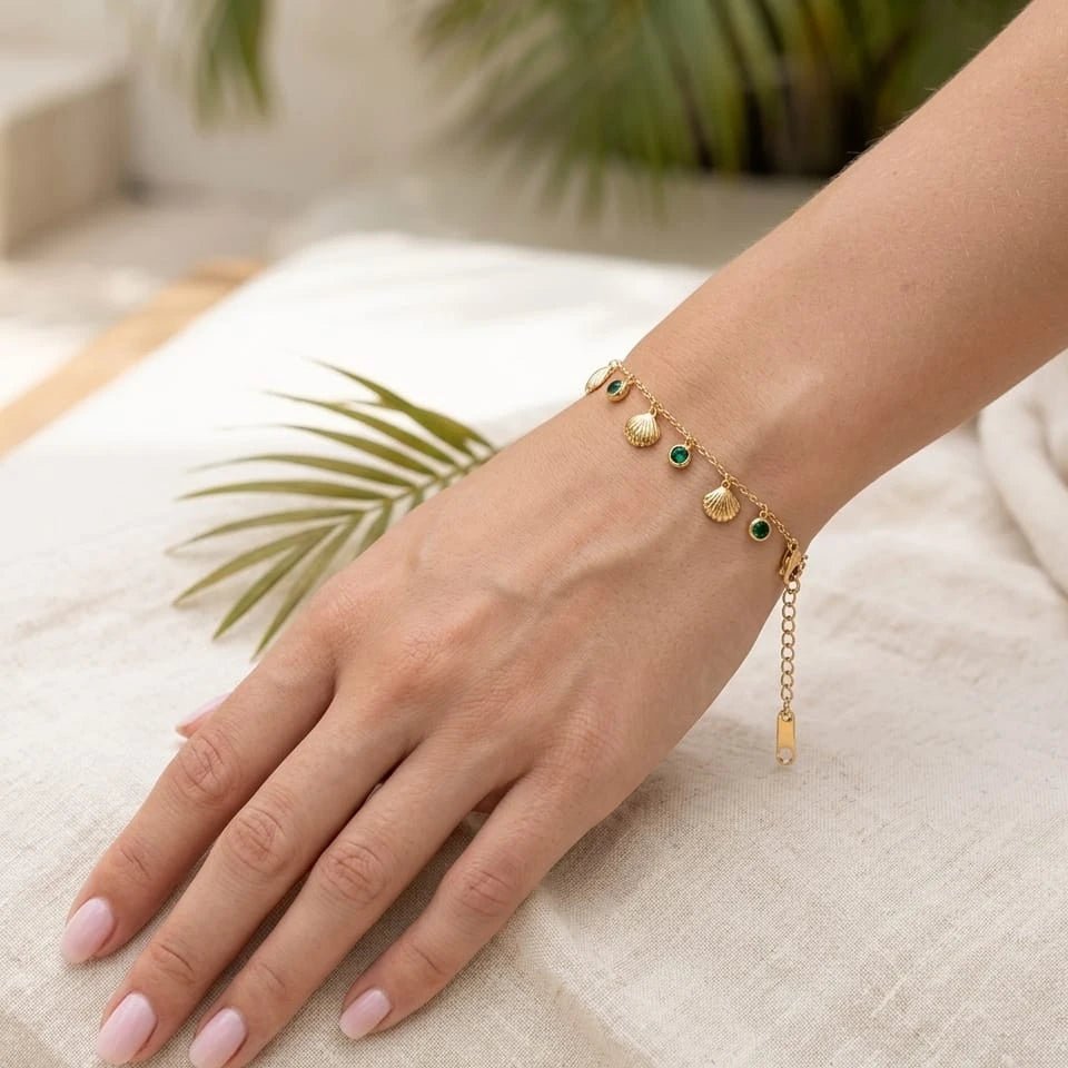 Emerald Shell Charm Bracelet