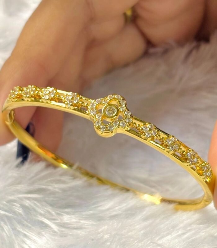 Floral Lustre Minimal Kada