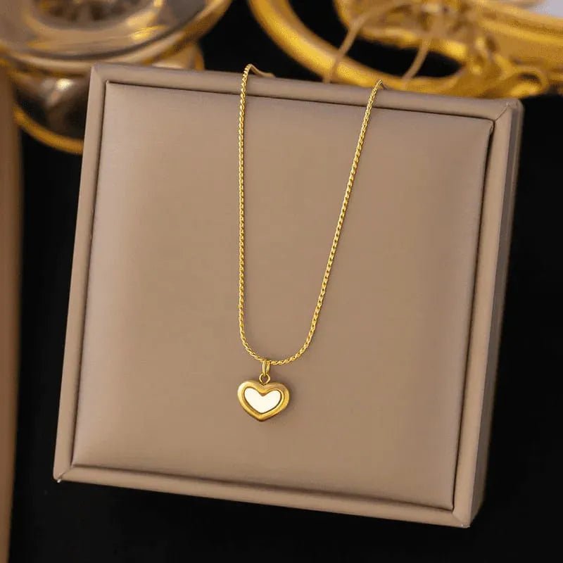 Golden Heart Glow Necklace