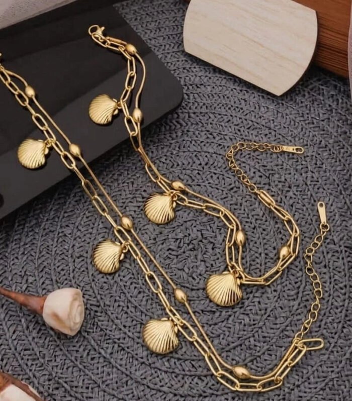 Golden Shell Layered Bracelet