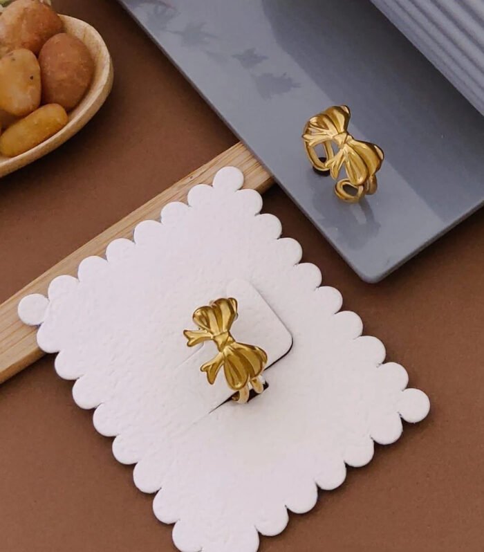 Aurielle Bow Gold Ring