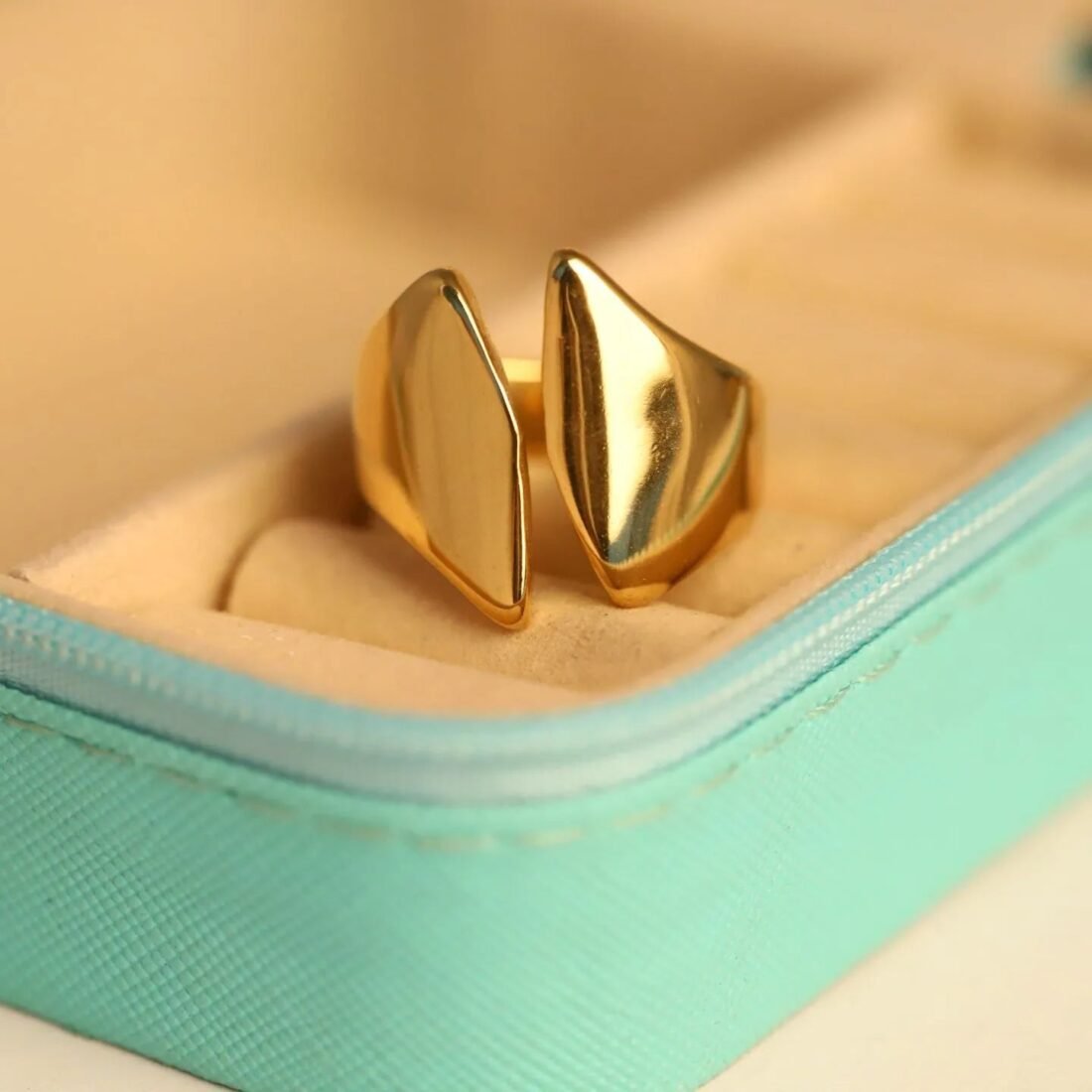 Golden Dual Shell Statement Ring