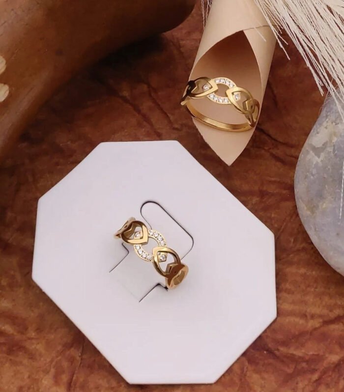 Golden Interlocking Crystal Link Ring