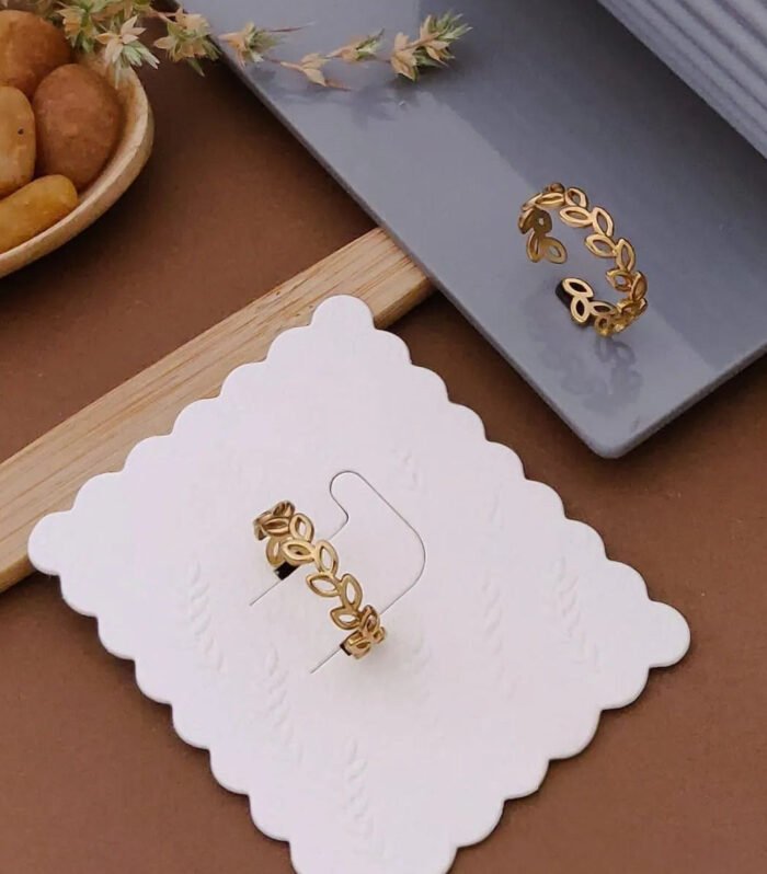 Golden Leaf Chain Band Ring