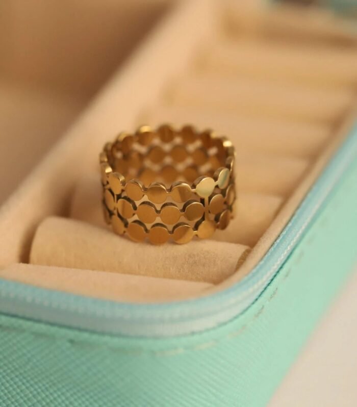 Honeycomb Disc Band Ring