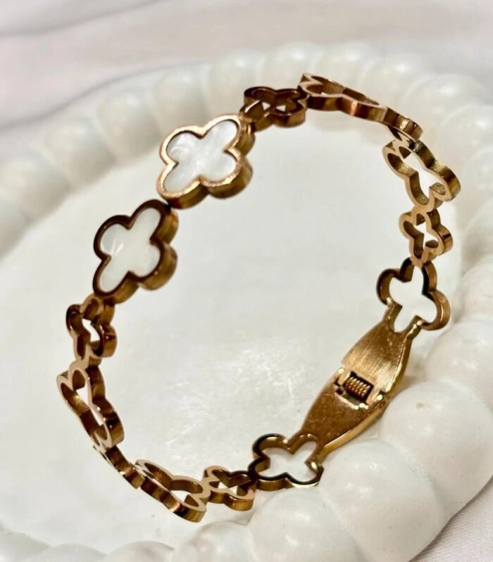 Ivory Clover Rose Gold Kada