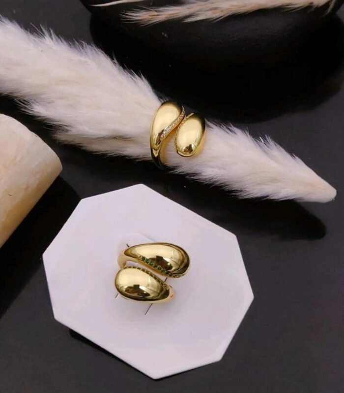 Luna Dual Curve Gold Ring