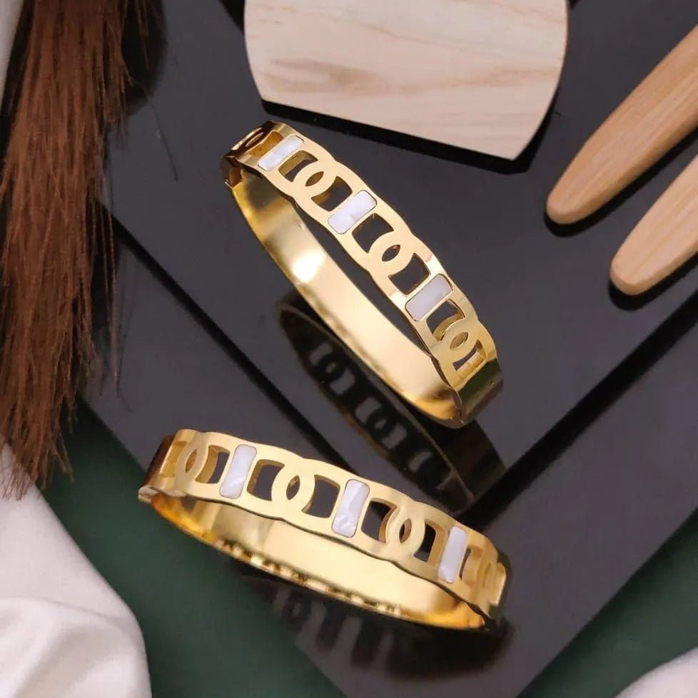 Modern Abstract Cut Gold Kada