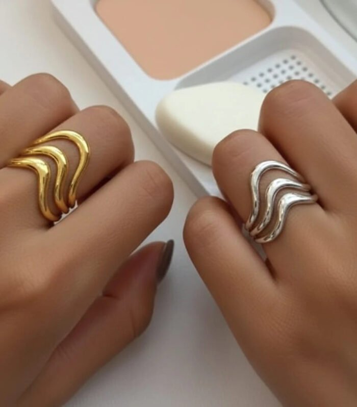 Serene Wave Duo Ring